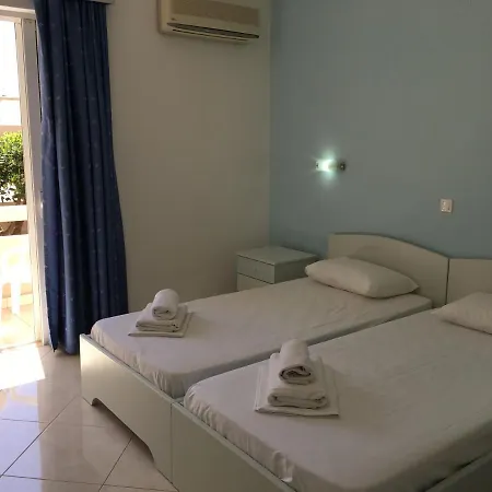 Apartment Family Homes Zaharias Rethymno (Crete)