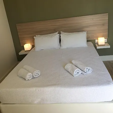 Family Homes Zaharias 公寓 罗希姆诺